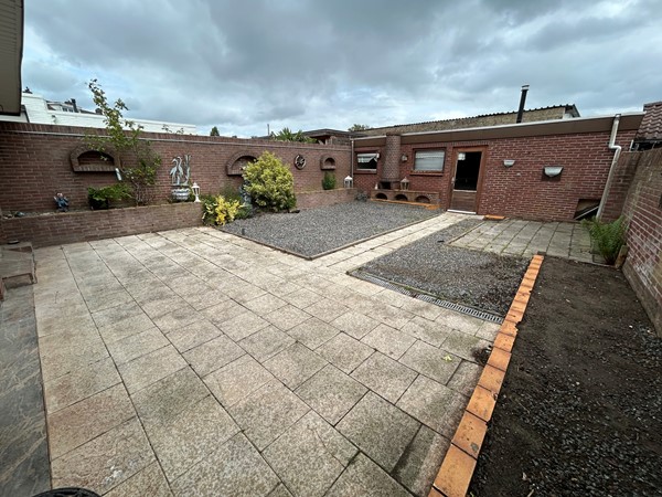 Medium property photo - Heiveldplein 6, 6466 AX Kerkrade